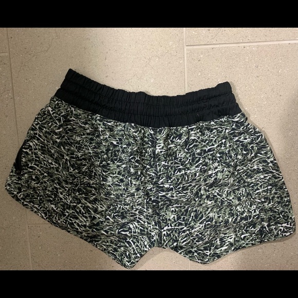ECU Lululemon tracker Shorts - Picture 2 of 8
